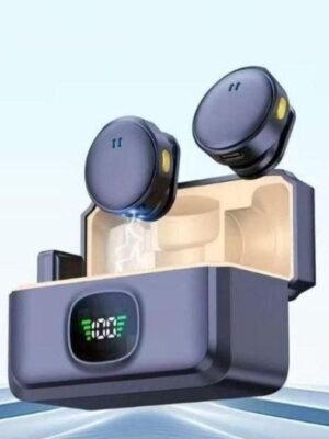 Wireless noise cancellation microphone